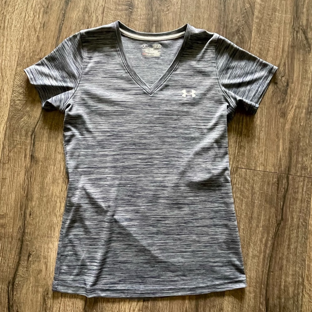 Under Armour Womens Loose Fit HEATGEAR Heathered V-Neck Size Medium